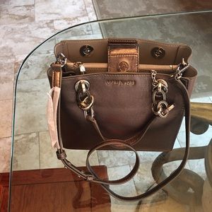 Michael Kors Crossbody mini